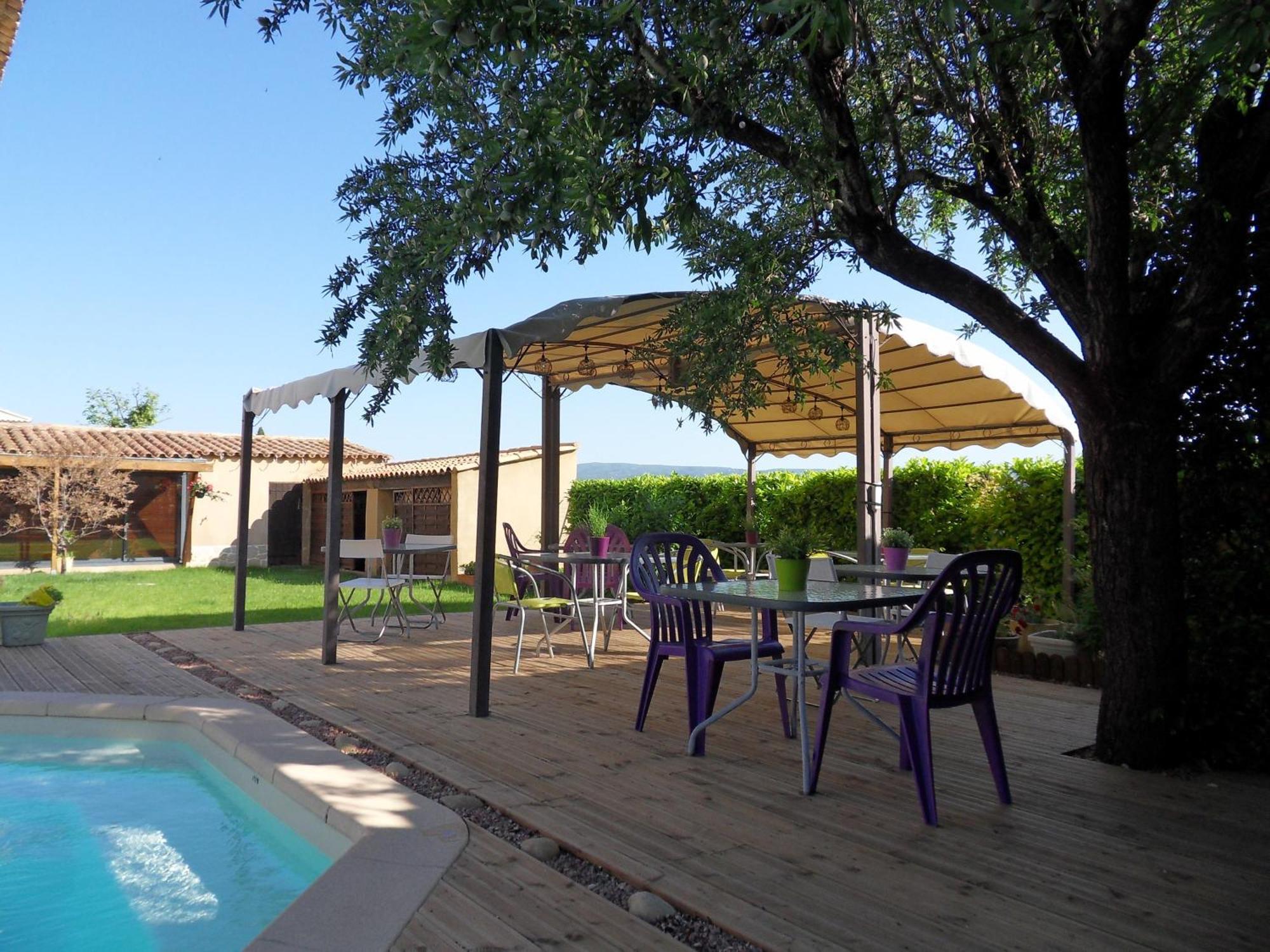 Le Jardin D'Ivana Chambres D'Hotes B&B Avec Piscine Chauffee Oppède Εξωτερικό φωτογραφία