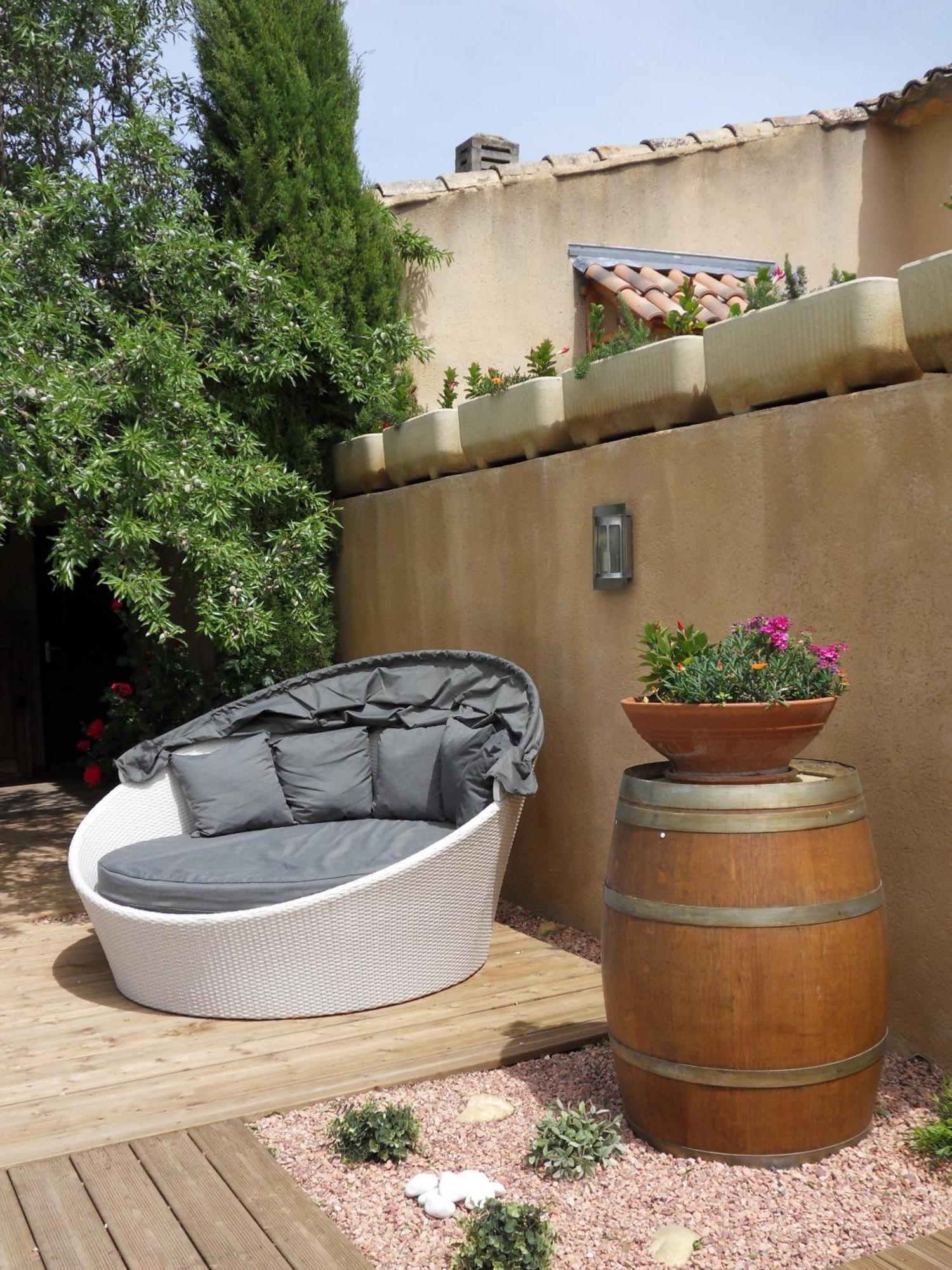 Le Jardin D'Ivana Chambres D'Hotes B&B Avec Piscine Chauffee Oppède Εξωτερικό φωτογραφία