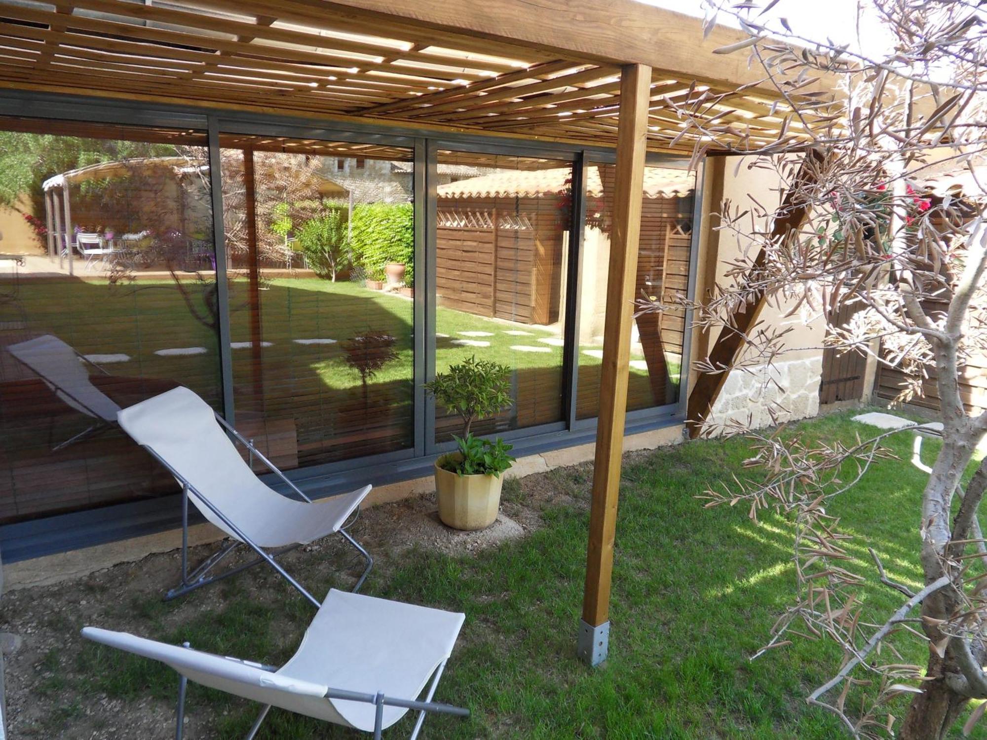 Le Jardin D'Ivana Chambres D'Hotes B&B Avec Piscine Chauffee Oppède Εξωτερικό φωτογραφία