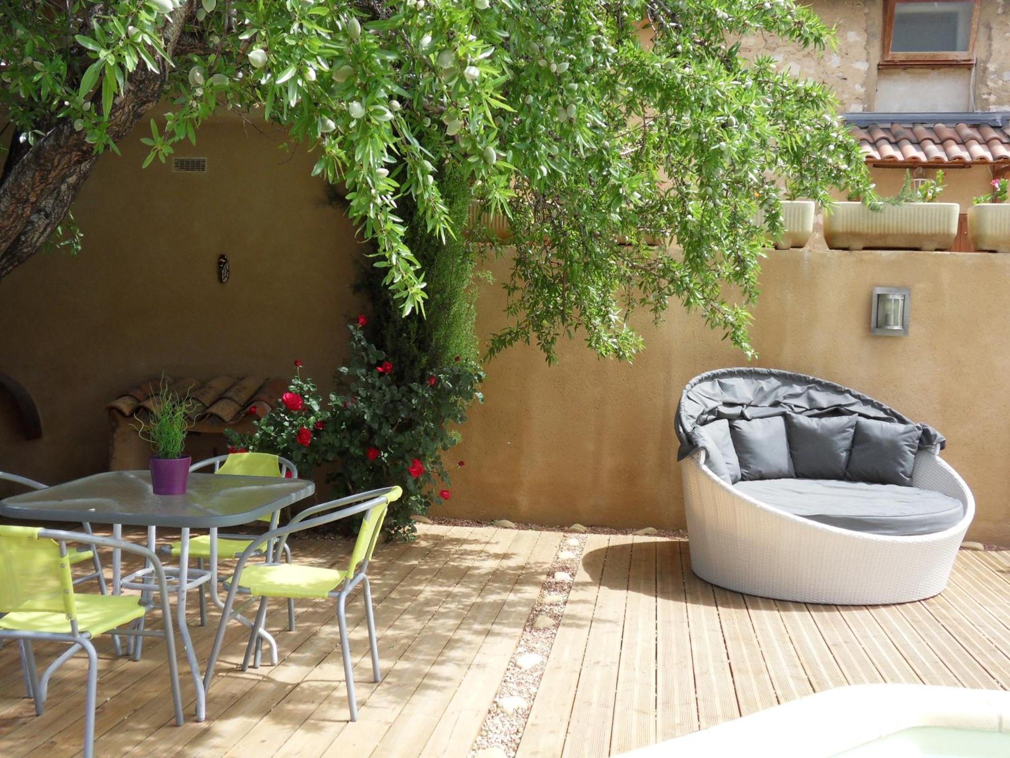 Le Jardin D'Ivana Chambres D'Hotes B&B Avec Piscine Chauffee Oppède Εξωτερικό φωτογραφία