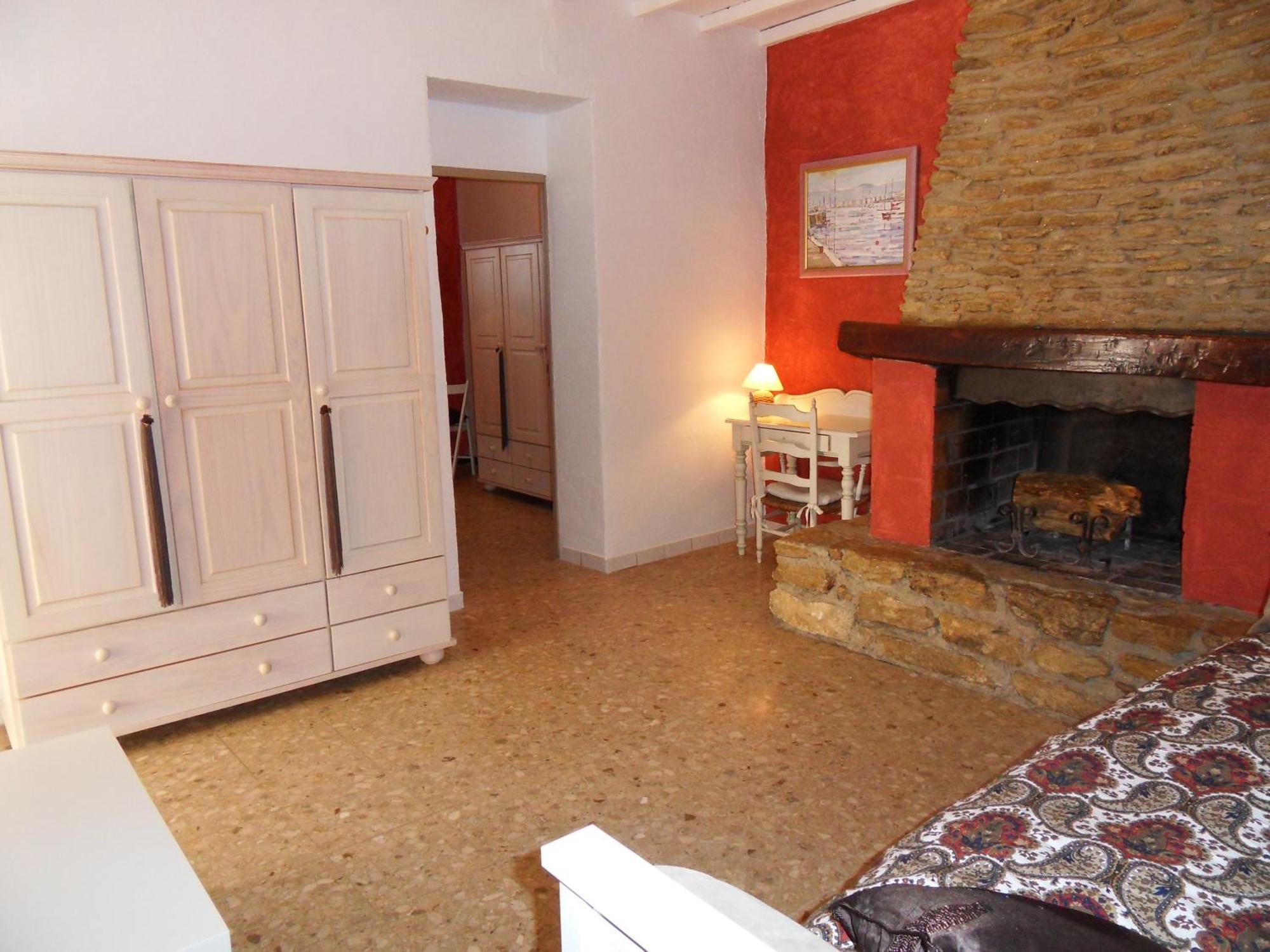 Le Jardin D'Ivana Chambres D'Hotes B&B Avec Piscine Chauffee Oppède Εξωτερικό φωτογραφία